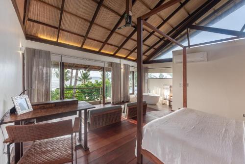 L'Osteria Luxe Beachfront B&B