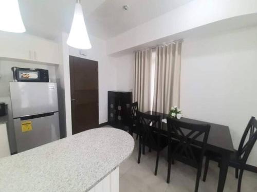 Cubao Manhattan HEights Unit 6H Tower B, 2BR