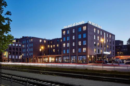 me and all hotel kiel