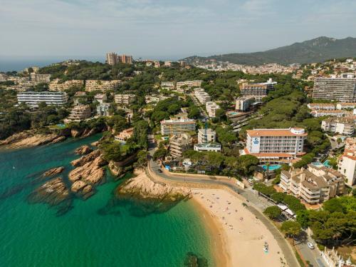 Hotel ILUNION Caleta Park