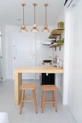 Sea Green Boutique Rooms