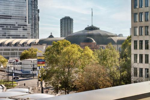 Premier Inn Frankfurt Westend Hotel