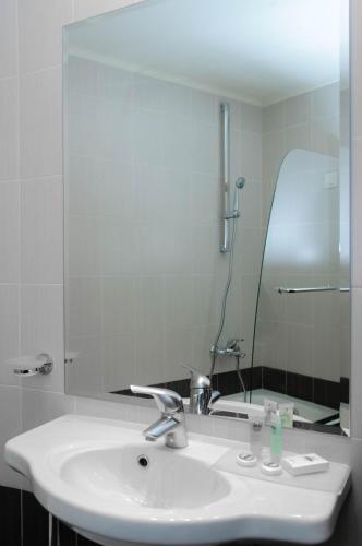 Agamemnon Hotel