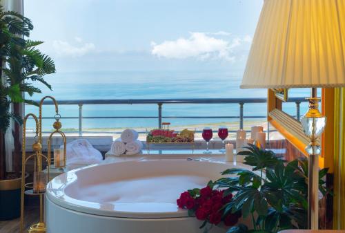 Andalouse Elegante Suite Hotel