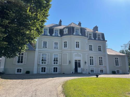 Najeti Hôtel Château Cléry