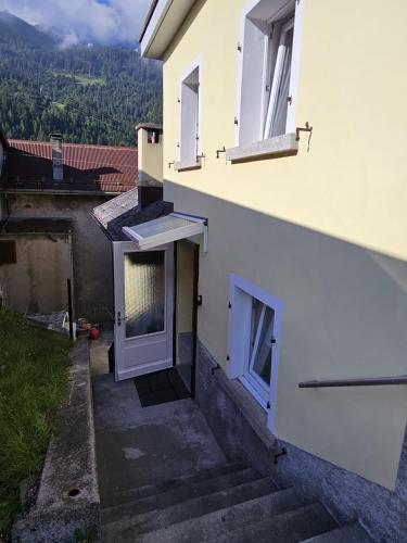 Airolo with private parking