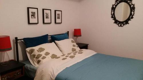 Rooms in Central Athens