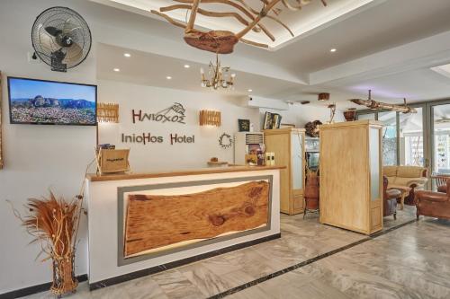 Iniohos Hotel