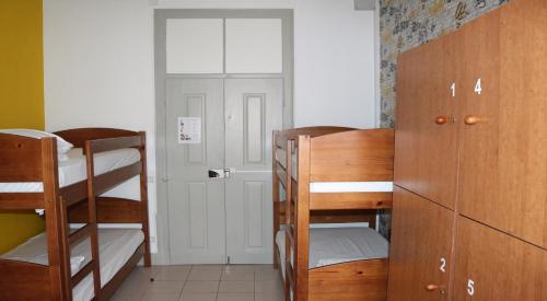 Meeting Hostel