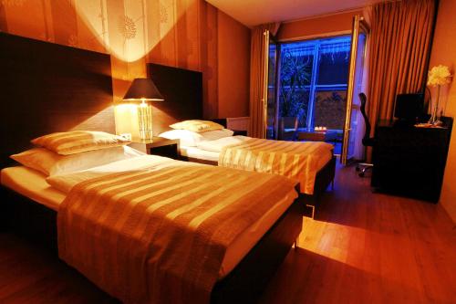 Hotel City