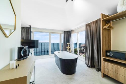 Relax Hotel - Half Board