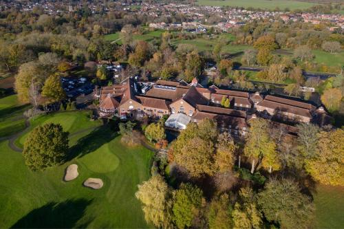 Delta Hotels Tudor Park Country Club