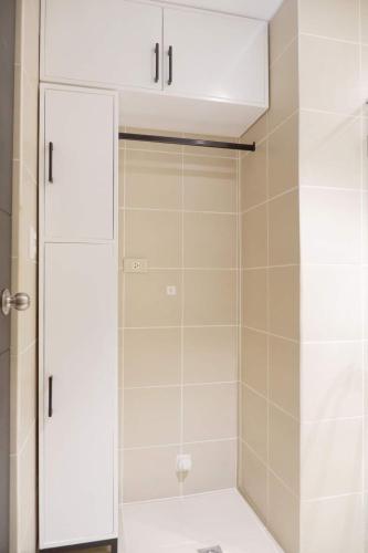 Hotel Vibe in Manhattan Plaza, Araneta City, Cubao