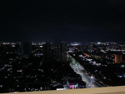 Coast Stay by J 40th floor Penthouse