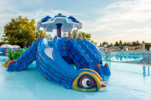 Ukino Family Palmeiras Village