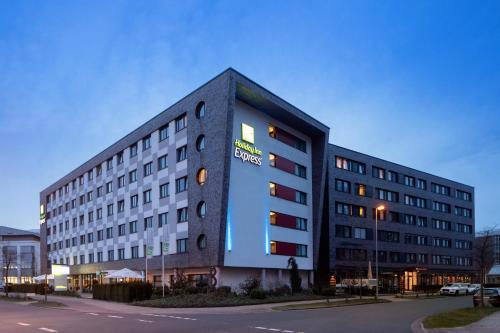 Holiday Inn Express Bremen Airport