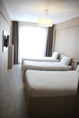 Cinas Hotel