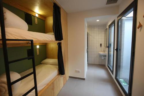 AZ The Botanic Hostel