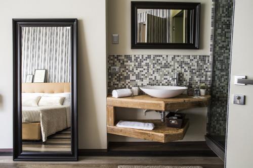 Serendipity Rooms