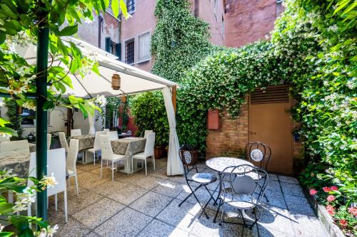 Hotel Apostoli Garden