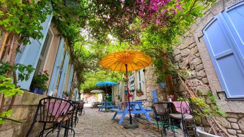 Maison D'Azur Boutique Hotel