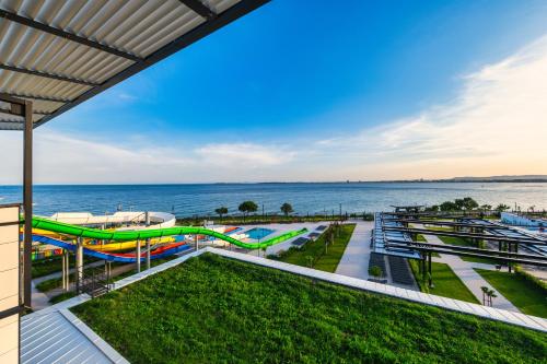 Voya Beach Resort