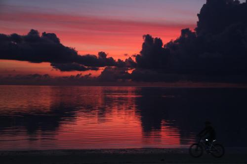 Wind Riders Inn & Cafe