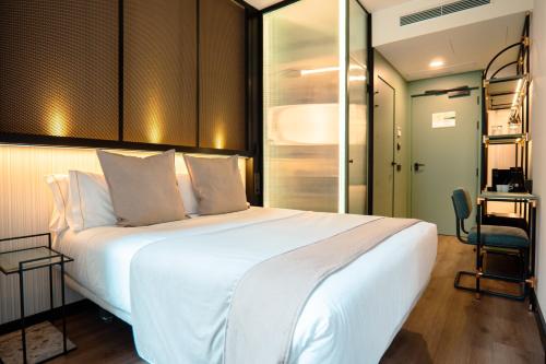 Akeah Hotel Gran Via
