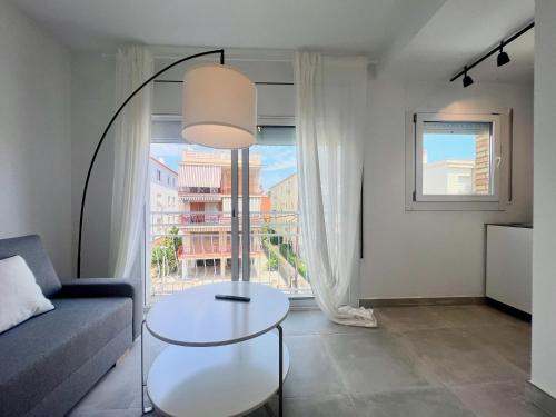 GOLDEN COAST CALAFELL 2