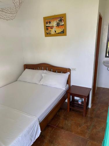 Jeno Tourist Inn