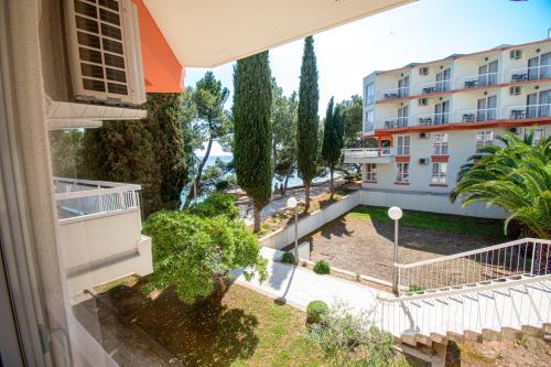 Centinera Resort & Camping