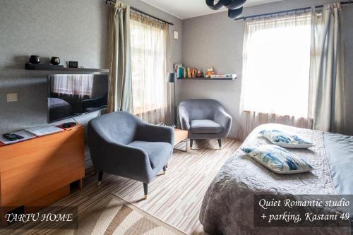 Quiet Romantic Studio plus parking, Tartu Home