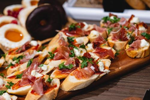 Privilege Suit SLiema