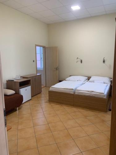 BF Hotel