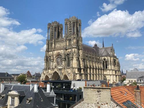 Duplex hammam au pied de la Cathédrale avec vue