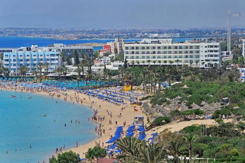 Nelia Beach Hotel