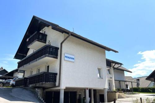 Pension Moychi