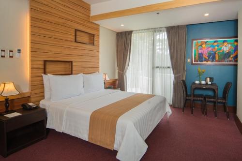 Grand Sierra Pine Baguio Hotel
