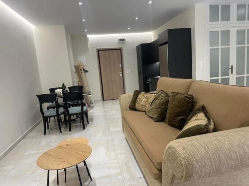 Eclectic Apartment near Downtown