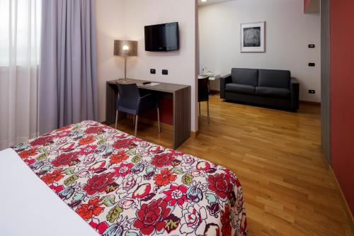 Best Western Falck Village Hotel