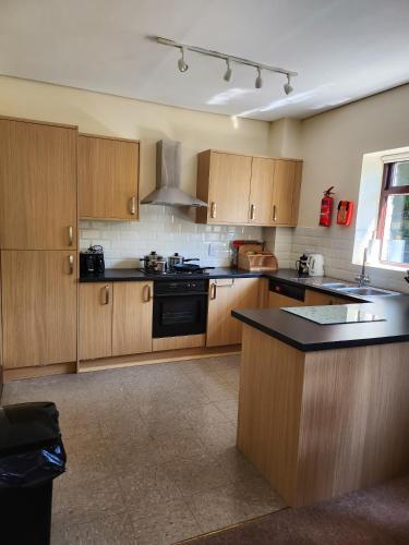 The Lakeland Village Club