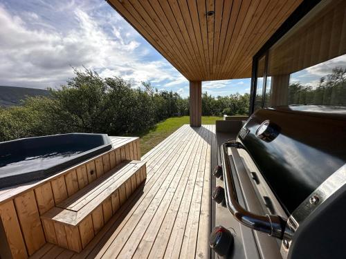 冰岛西部豪华别墅（Stunning Luxury Chalet in West Iceland）