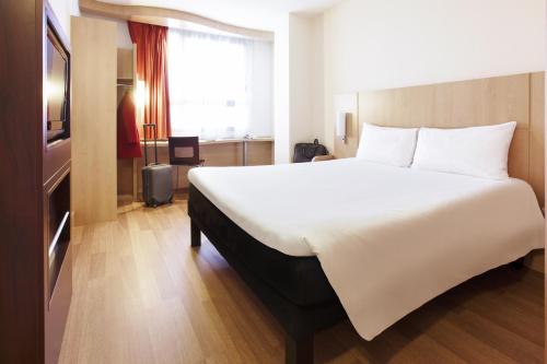 Ibis Sofia Airport
