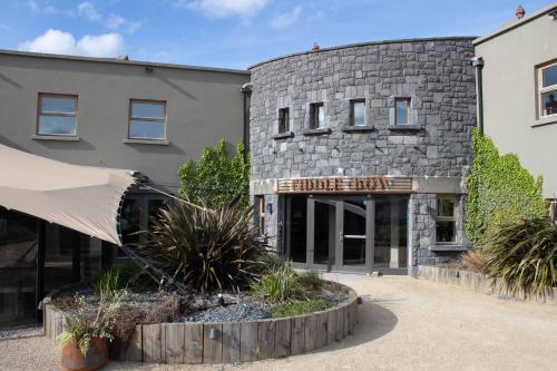 Fiddle And Bow Hotel