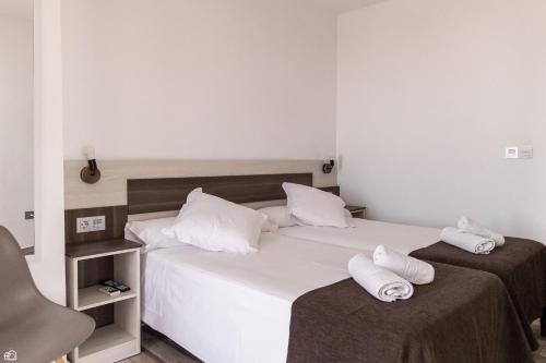 Mesón Hostal La Cabaña
