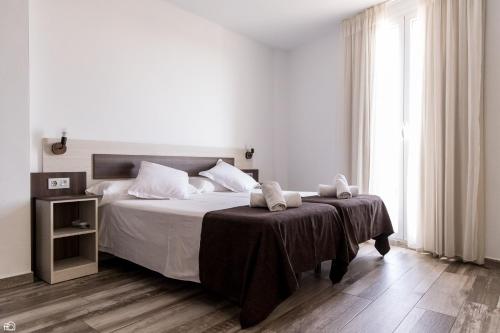 Mesón Hostal La Cabaña