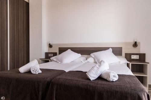 Mesón Hostal La Cabaña