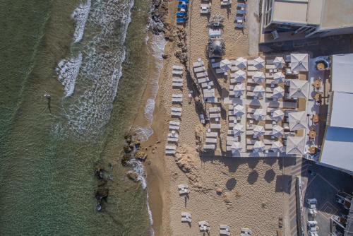 Parthenis Beach Suites By The Sea
