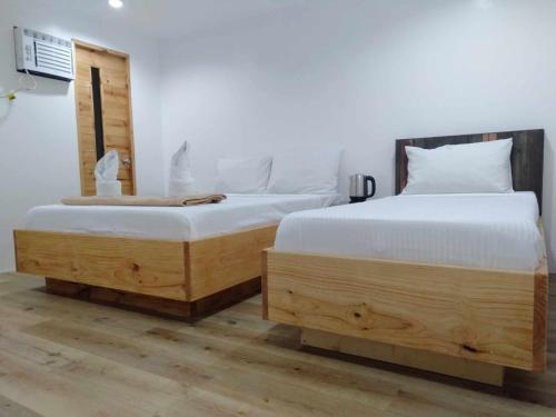 M Liloan Pension House