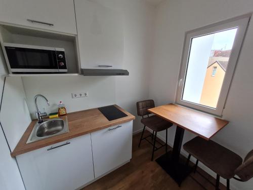 Apartment Lenaustrasse